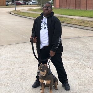 Meet your Posher, Alton